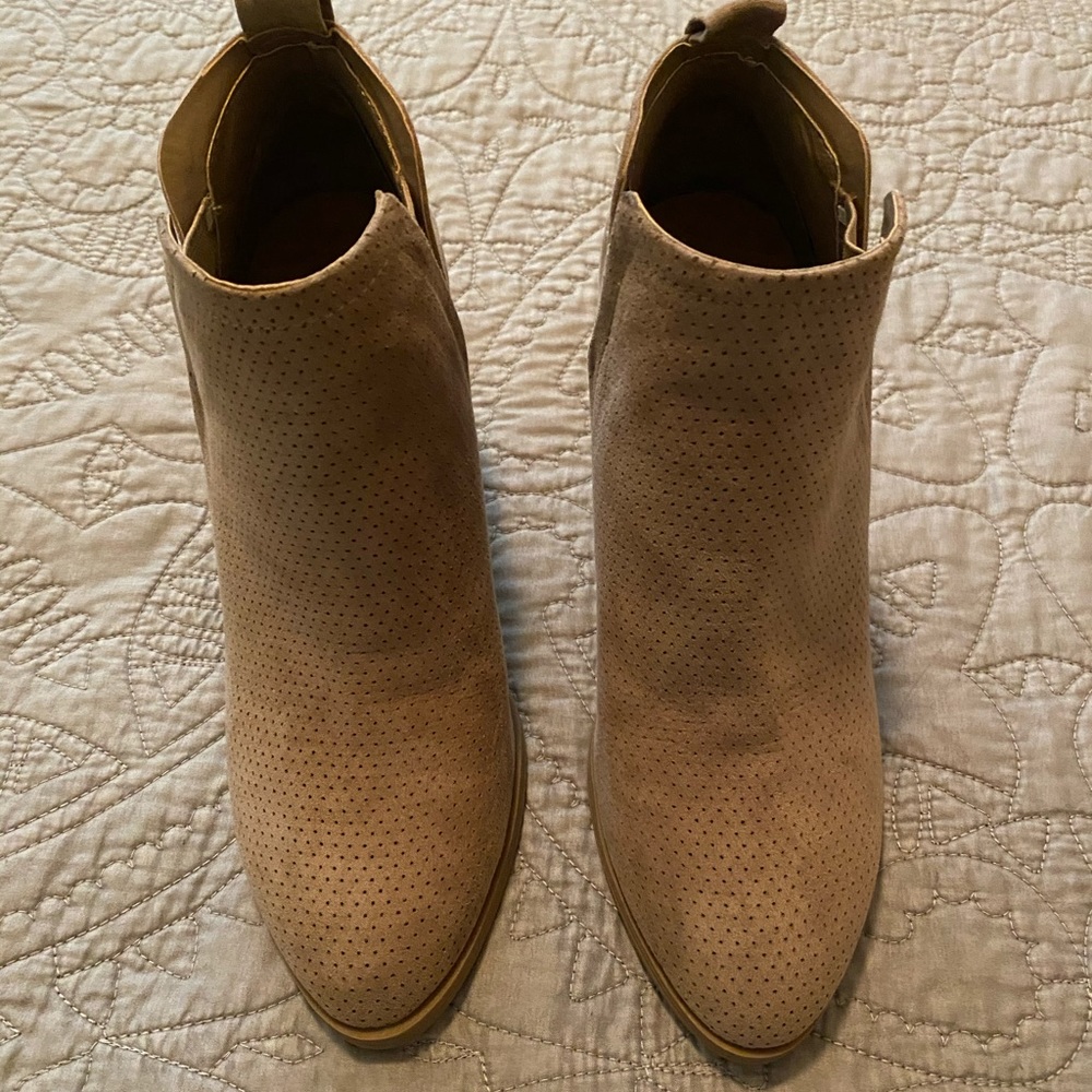 Universal Thread Stacked Heel Booties